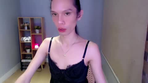Snapshot of xxxfuckgirlyumsxxx chatting on February 6, 2025, 7:07 pm Your Princess Yums online show from February 6, 2025, 7:07 pm