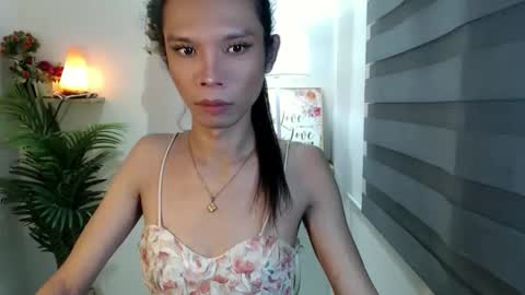 Your Princess Yums online show from November 11, 2025, 12:27 pm