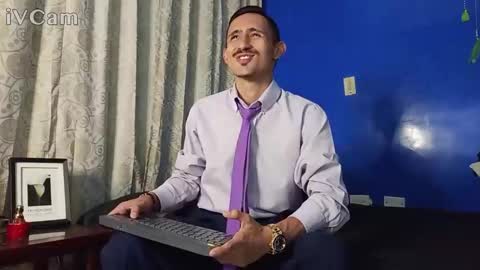 Snapshot of xxxhome_alonexxx chatting on November 13, 2025, 7:24 pm Kev online show from November 13, 2025, 7:24 pm