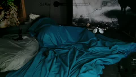 xxxjrstrokesxxx online show from January 28, 2025, 1:38 pm