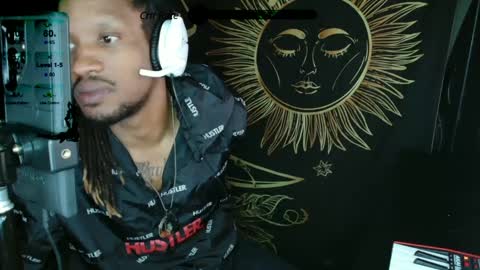 xxxjrstrokesxxx online show from February 2, 2025, 9:30 am