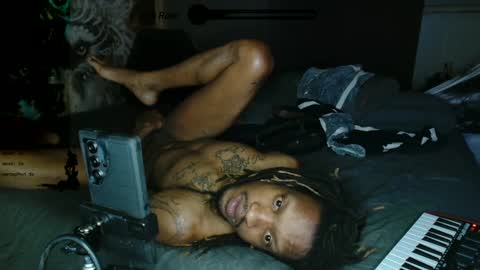 xxxjrstrokesxxx online show from February 5, 2025, 4:47 pm