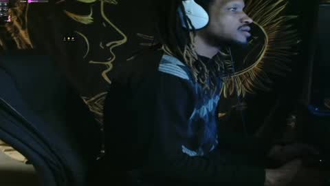 xxxjrstrokesxxx online show from February 19, 2025, 11:14 pm