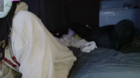 xxxjrstrokesxxx online show from March 10, 2025, 7:21 am