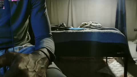 xxxjrstrokesxxx online show from March 12, 2025, 11:22 pm