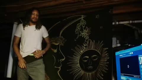 xxxjrstrokesxxx online show from February 25, 2026, 4:27 pm