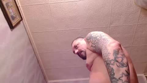 isa and gonzo online show from January 4, 2025, 12:59 pm