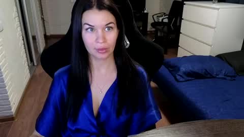 Alisa online show from February 1, 2025, 9:40 pm