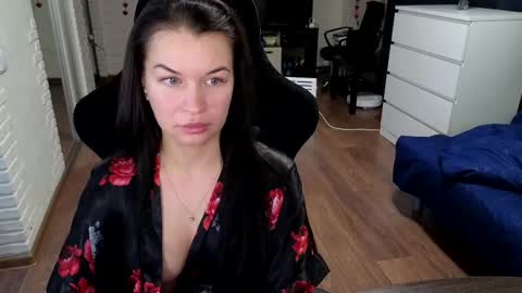 Alisa online show from March 5, 2025, 10:32 pm