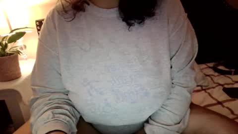 Snapshot of xxxmooui chatting on April 18, 2026, 3:10 am Elle online show from April 18, 2026, 3:10 am