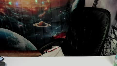 Lana online show from March 2, 2025, 10:24 am