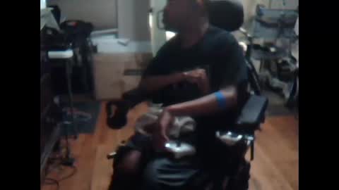 Snapshot of xxxonwheelz chatting on April 21, 2026, 4:08 am xxxonwheelz online show from April 21, 2026, 4:08 am