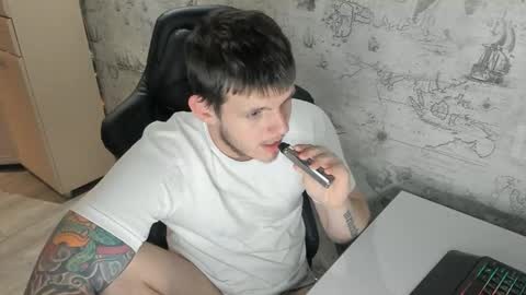 Snapshot of xxxrussel chatting on September 15, 2025, 2:50 pm xxxrussel online show from September 15, 2025, 2:50 pm