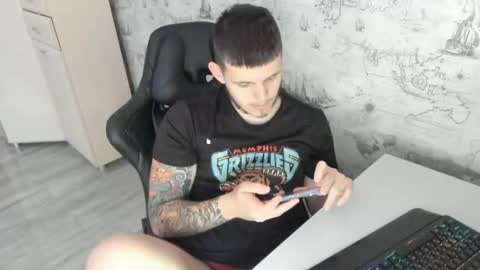 Snapshot of xxxrussel chatting on October 4, 2025, 9:51 am xxxrussel online show from October 4, 2025, 9:51 am