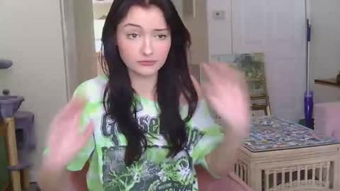 xxxsophiaday online show from February 26, 2026, 4:39 pm