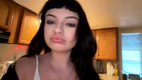 xxxsophiaday online show from May 22, 2026, 6:13 pm