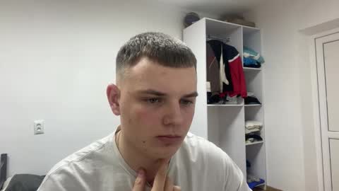 Leo online show from February 19, 2026, 8:27 pm