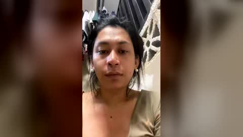 xyummyrhicax online show from April 2, 2026, 2:26 pm