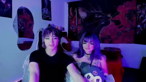 xzerox_ online show from February 19, 2026, 5:36 am