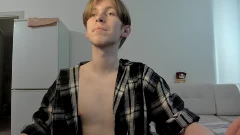 y0ursteve online show from May 11, 2026, 11:05 am