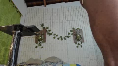 yacksson_lawrence online show from December 31, 2024, 10:15 am