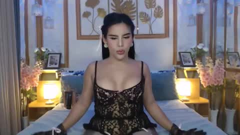 Snapshot of yakarena chatting on November 18, 2025, 4:33 pm yakarena online show from November 18, 2025, 4:33 pm