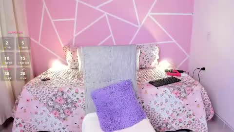 Snapshot of yaky_ chatting on June 26, 2026, 11:25 am Yakeline online show from June 26, 2026, 11:25 am