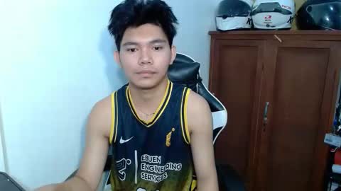 Eian online show from January 6, 2026, 7:28 pm