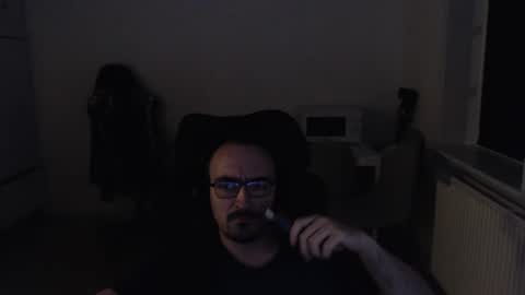 YamilLamal online show from November 11, 2025, 9:37 pm