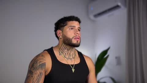 yamp sambrano online show from November 5, 2025, 2:44 am