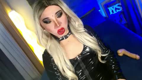 REYAN online show from March 16, 2026, 2:50 am