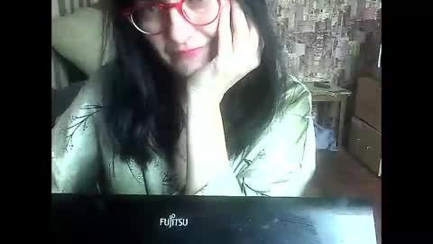 Snapshot of yanafiesta chatting on October 18, 2025, 8:59 am yanafiesta online show from October 18, 2025, 8:59 am