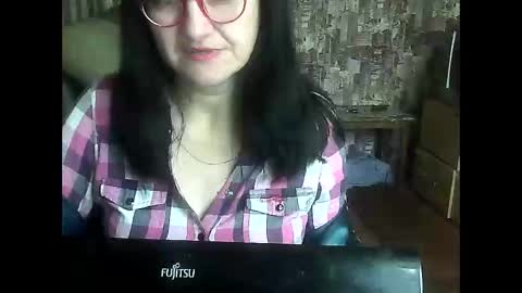 Snapshot of yanafiesta chatting on November 4, 2025, 9:30 am yanafiesta online show from November 4, 2025, 9:30 am