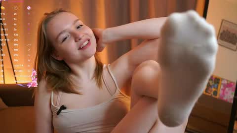 Kate online show from May 13, 2026, 1:08 pm