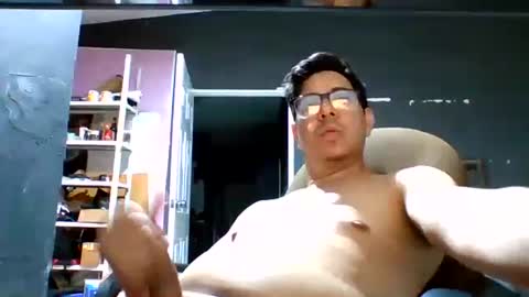 yankoloco92 online show from July 7, 2026, 6:47 am