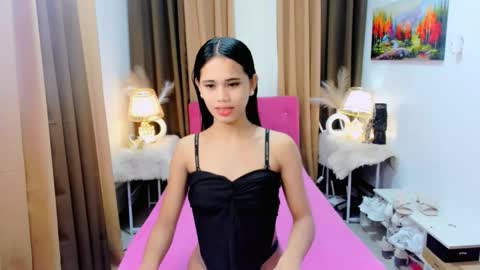 Yanna online show from September 29, 2025, 9:47 am