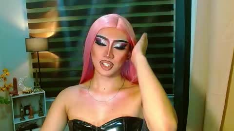 miss yasii online show from May 16, 2026, 3:33 pm