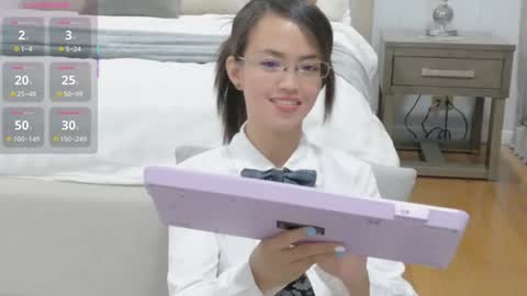 Snapshot of yasmienatos chatting on July 9, 2026, 1:37 pm Yasmien Atos online show from July 9, 2026, 1:37 pm
