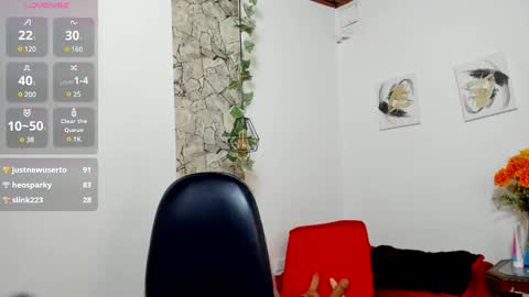 Yasemin online show from February 13, 2025, 2:12 am