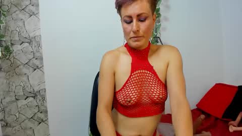 Yasemin online show from February 16, 2025, 1:47 am