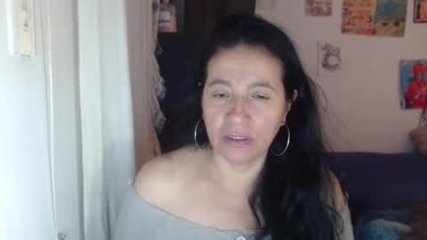 Snapshot of yasmin_love85 chatting on April 13, 2026, 2:22 pm yasmin_love85 online show from April 13, 2026, 2:22 pm