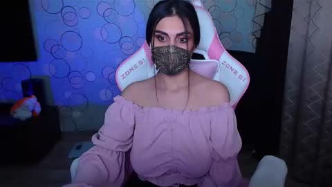 yasmina online show from September 29, 2025, 8:52 am