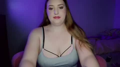 yasmindoll98 online show from February 24, 2026, 12:19 am