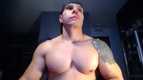 Snapshot of yatho_ chatting on February 17, 2026, 11:44 pm yahto online show from February 17, 2026, 11:44 pm