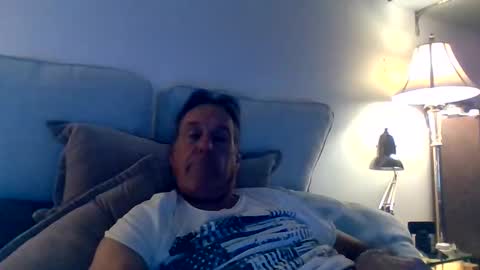 yeah_baby6988 online show from April 1, 2026, 2:12 am