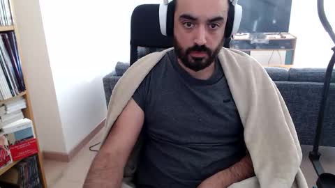 Snapshot of yeeaahoo chatting on November 18, 2025, 8:19 am yeeaahoo online show from November 18, 2025, 8:19 am