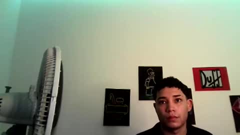 yeihot1 online show from November 9, 2025, 7:12 pm