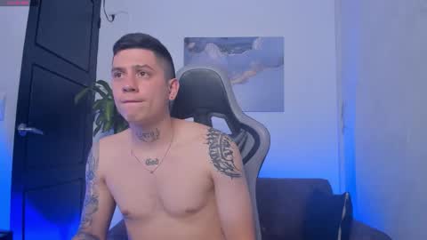 YEIKO ROMERO online show from November 12, 2025, 11:58 pm