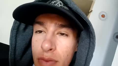 Snapshot of yeisongomezz chatting on February 27, 2025, 7:04 pm yeisongomezz online show from February 27, 2025, 7:04 pm