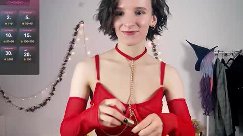 Snapshot of yellow_songbird chatting on November 23, 2025, 3:45 pm Liya online show from November 23, 2025, 3:45 pm